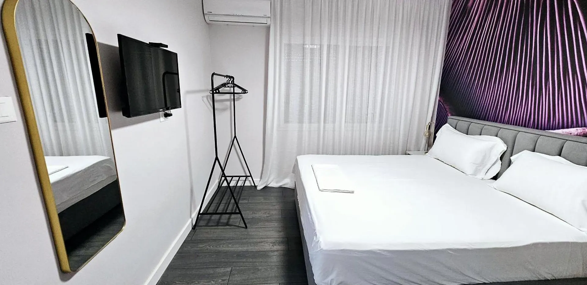 Blloku Apartment Tirana 0*,  Albania